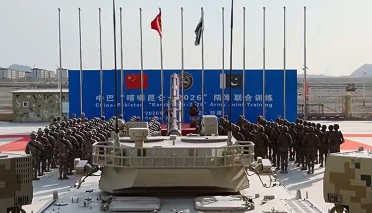 پاکستان اور چین کی مشترکہ فوجی مشق قراقرم 2026 سنکیانگ میں جاری، انسداد دہشت گردی پر توجہ