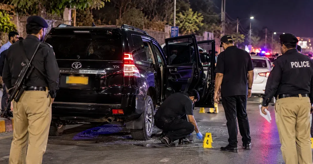 فیصل آباد میں ڈاکوؤں نے گاڑی کا تعاقب کرنے پر معروف صنعت کار کے بیٹے کو قتل کردیا