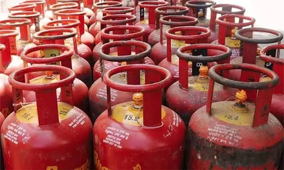 ایل پی جی کی قیمتیں بے قابو، بعض علاقوں میں 600 روپے فی کلو تک پہنچ گئیں