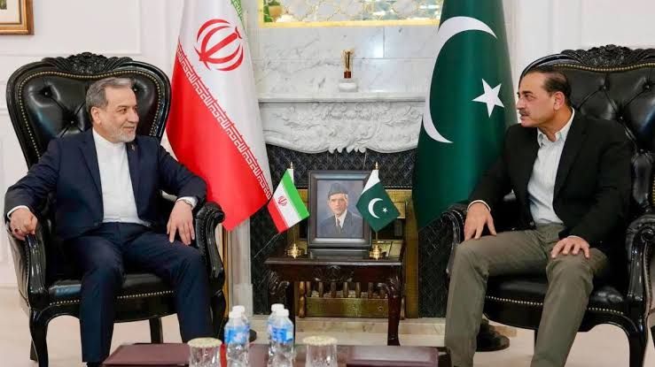 امریکا ایران مذاکرات میں تعطل، فیلڈ مارشل سید عاصم منیر کا اہم دورۂ تہران متوقع