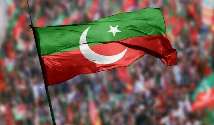 کور کمیٹی کو نظرانداز نہیں کیا، حتمی اختیار عمران خان کے پاس ہے: تحریک انصاف