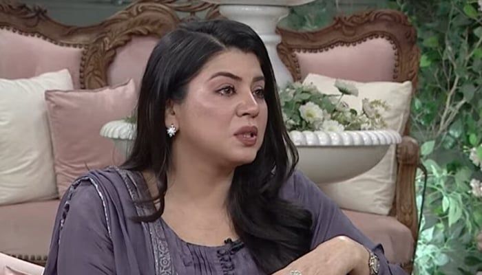 بچے مجھے والد کی موت کا ذمہ دار سمجھنے لگے، ابیل جاوید آبدیدہ ہو گئیں